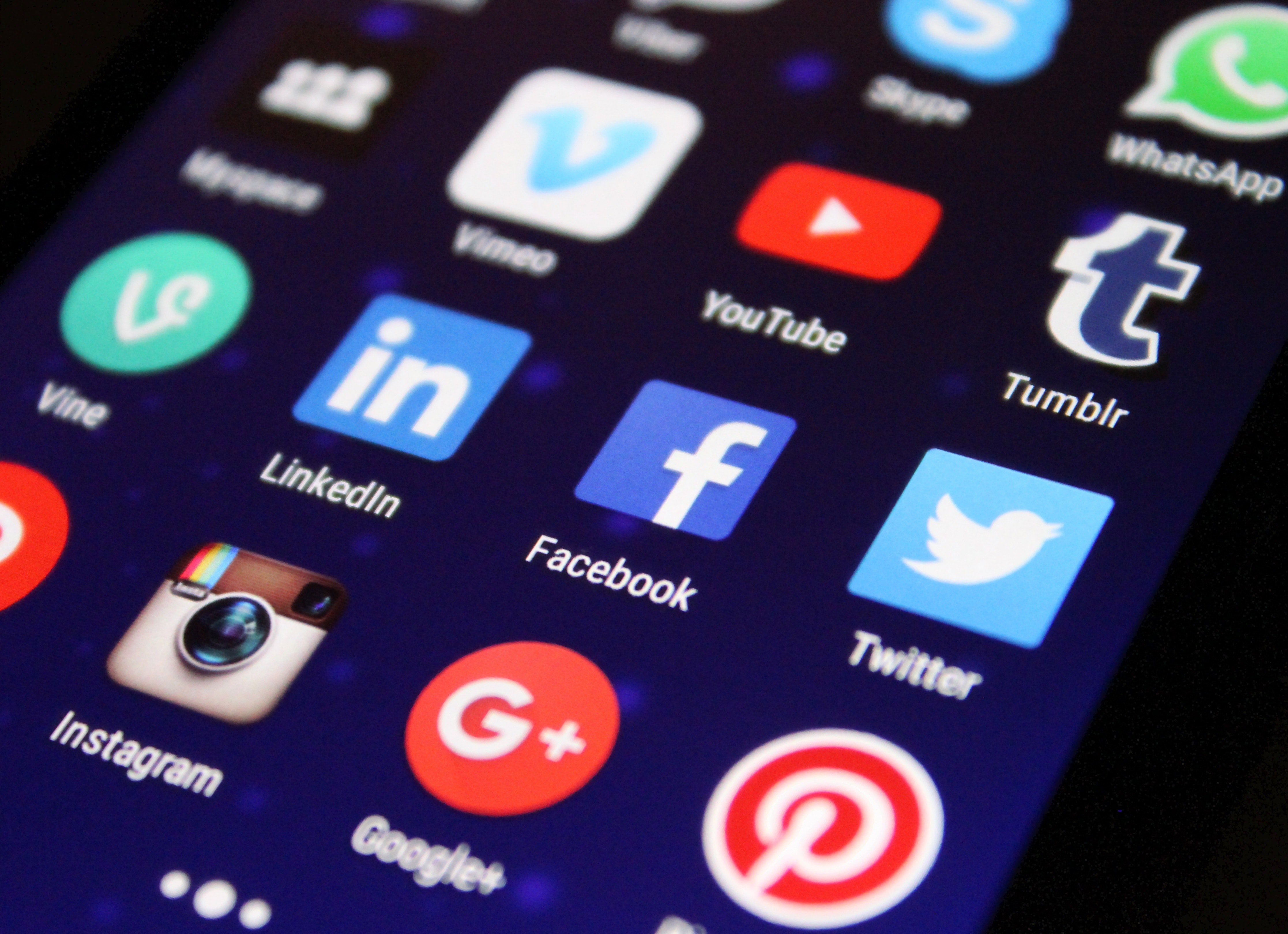 social-media-updates-blog social-media-updates-blog